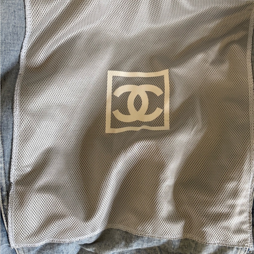 Gorgeous Unique Denim Jacket - image 3